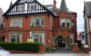 Гостиница Crickleigh House  Лландидно